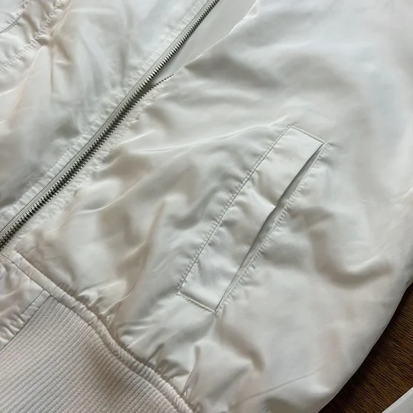 Anthropologie Hei Hei White Zip Front Bomber Jacket Size Medium - Picture 7 of 11
